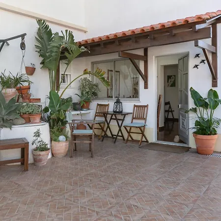 Matias Terrace House * Lourinhã