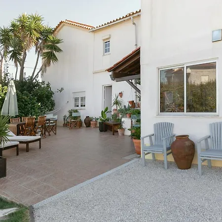 Matias Terrace House Hébergement de vacances *