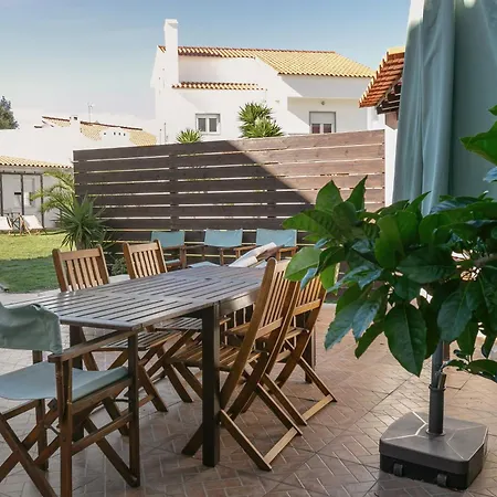 Matias Terrace House * Lourinhã