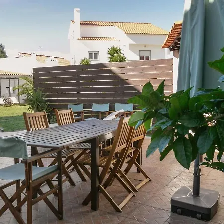 Daire Matias Terrace House Praia da Lourinhã