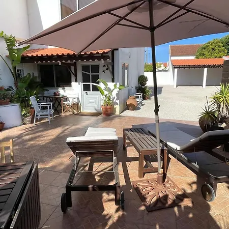 Matias Terrace House *